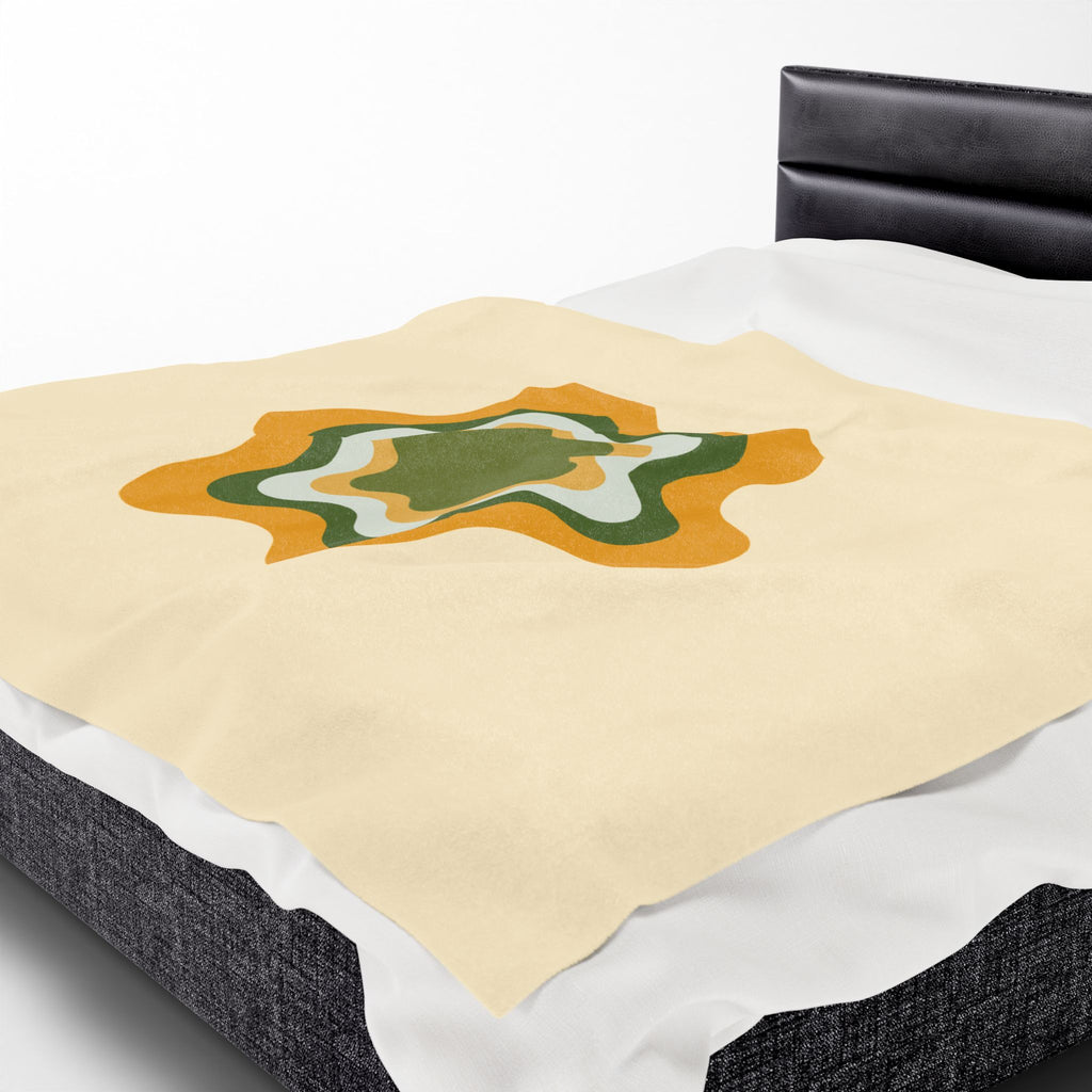 Retro Floral Star Plush Blanket — Velveteen Cozy Throw for Living Room & Dorm