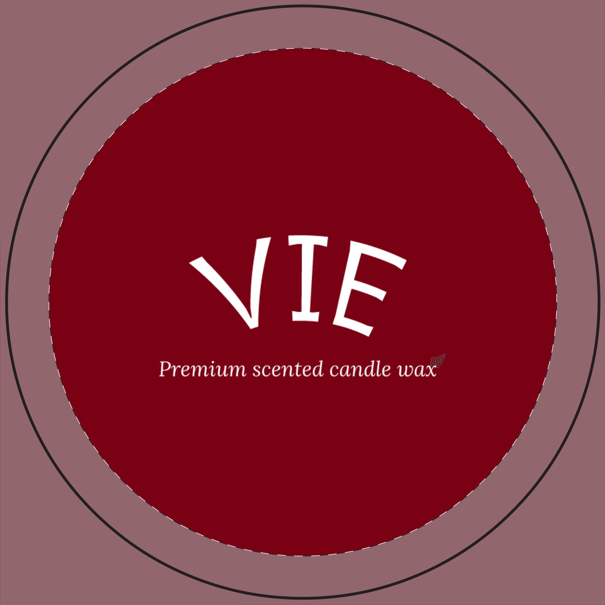 Engraved ‘VIE’ Scented Soy Candle (14oz)